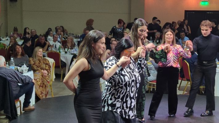 PXL_20251122_205841508