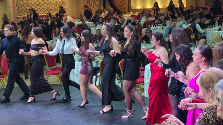 PXL_20251122_210130632