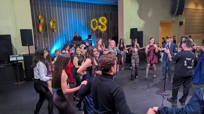 PXL_20251122_210340100.MP