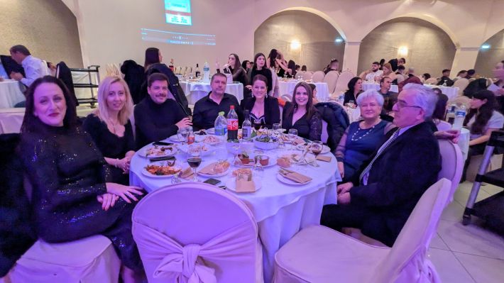 PXL_20251206_195049924