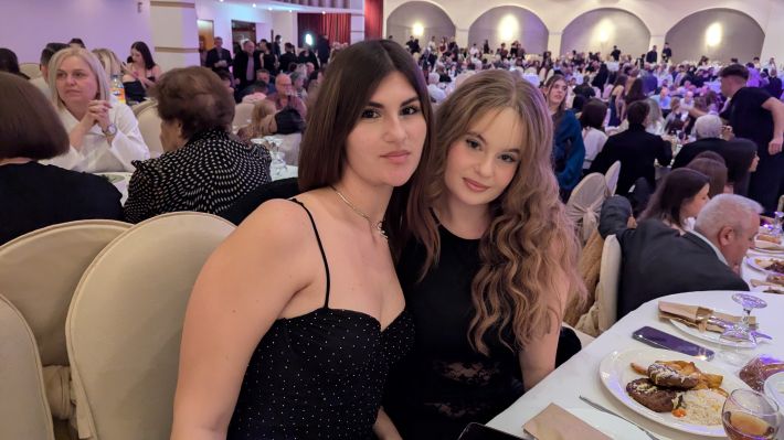 PXL_20251206_195259819.MP