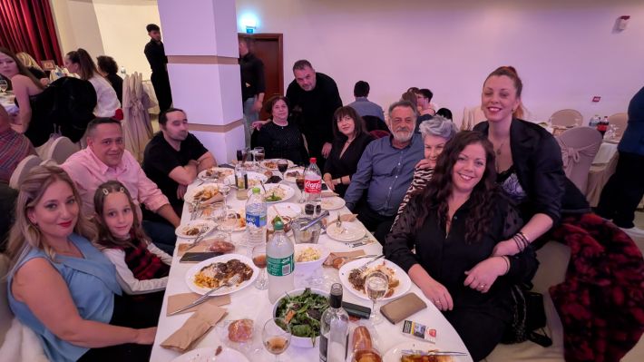 PXL_20251206_195618258