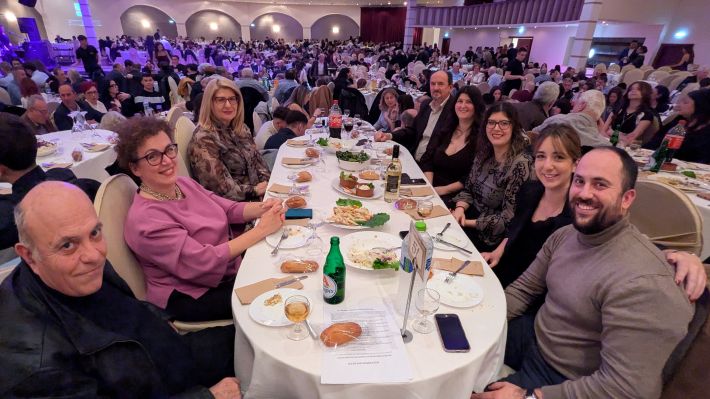 PXL_20251206_200558230