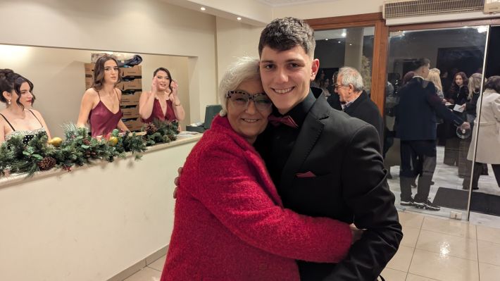 PXL_20251206_200730231