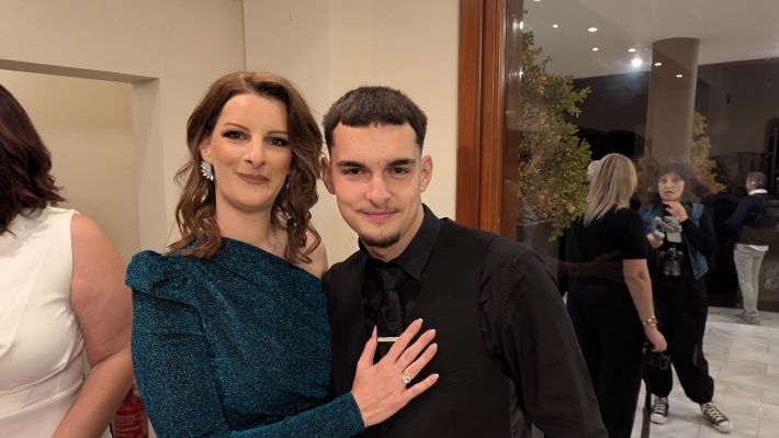 PXL_20251206_202452413.MP