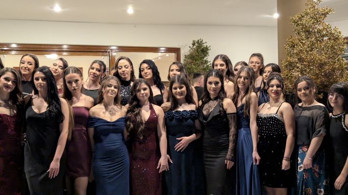 PXL_20251206_203924530