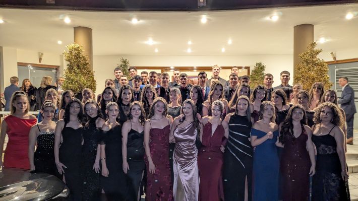 PXL_20251206_204138877