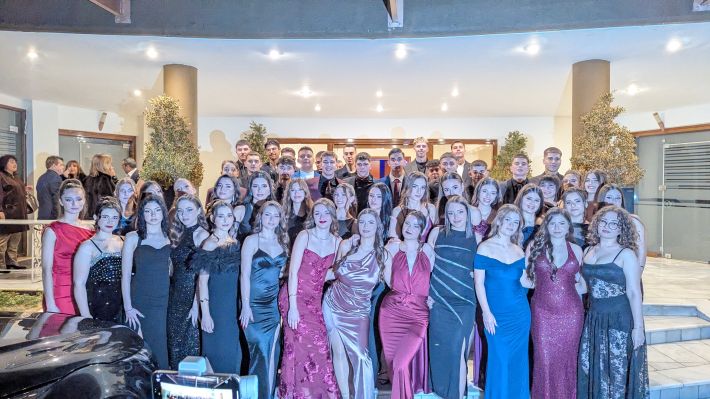 PXL_20251206_204153003