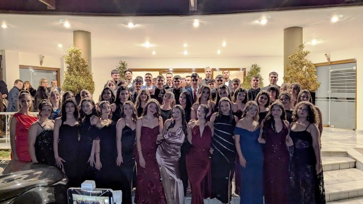 PXL_20251206_204155294