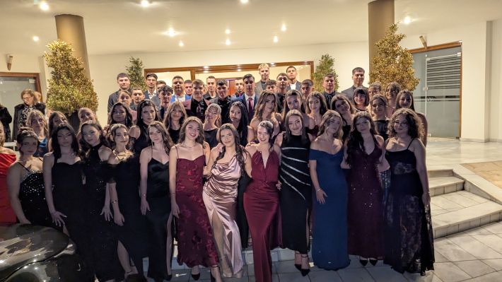 PXL_20251206_204158517