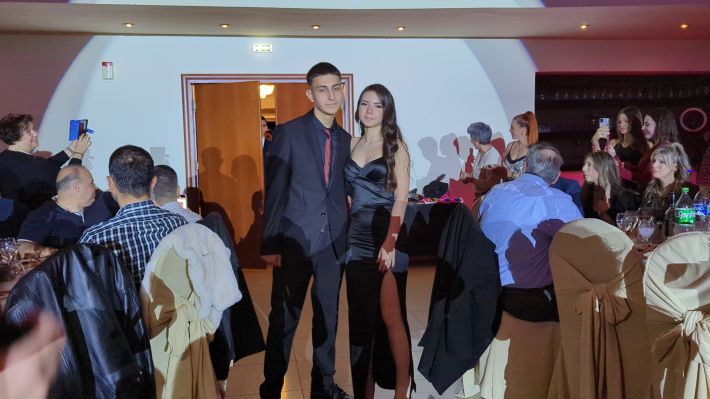 PXL_20251206_204712353