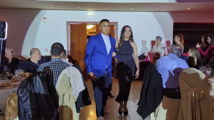 PXL_20251206_204725620