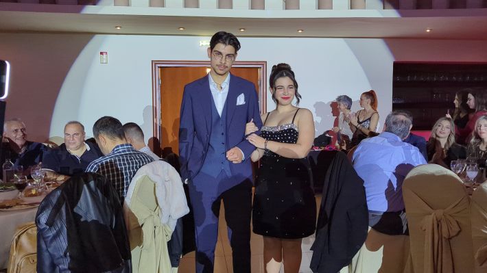 PXL_20251206_204823640