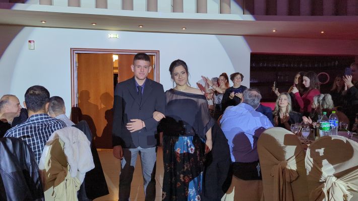 PXL_20251206_204920062