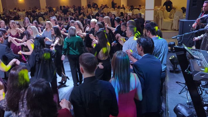 PXL_20251206_212819097