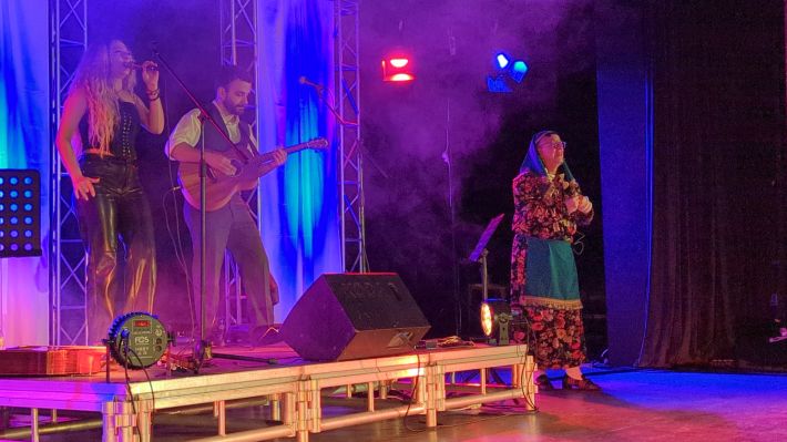 PXL_20260208_192312898