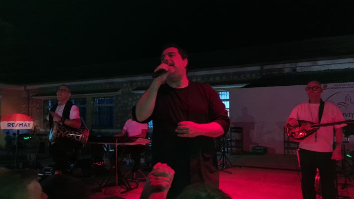 PXL_20260822_211053394