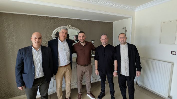 PXL_20260208_115524424