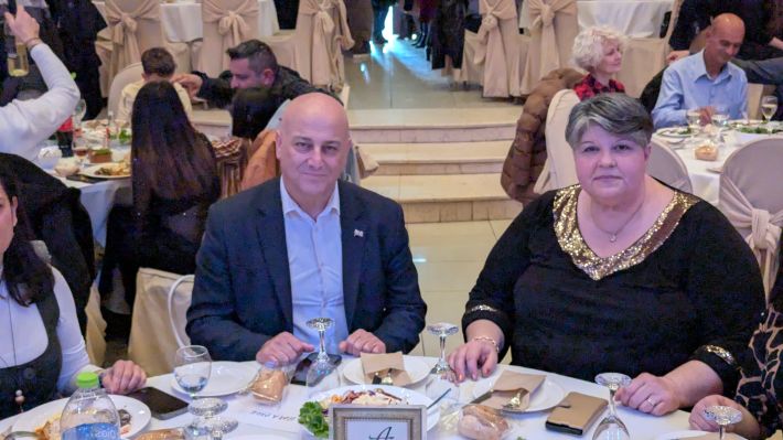 PXL_20260208_120300260