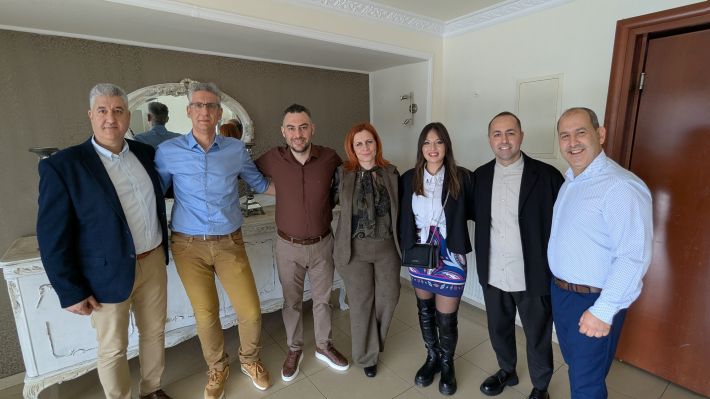 PXL_20260208_121054383