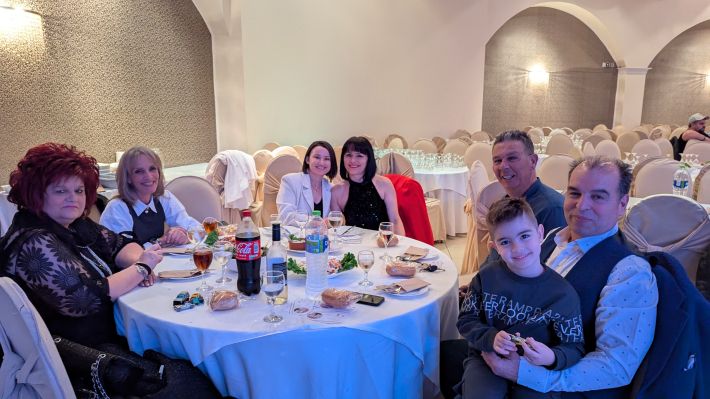 PXL_20260208_121638933