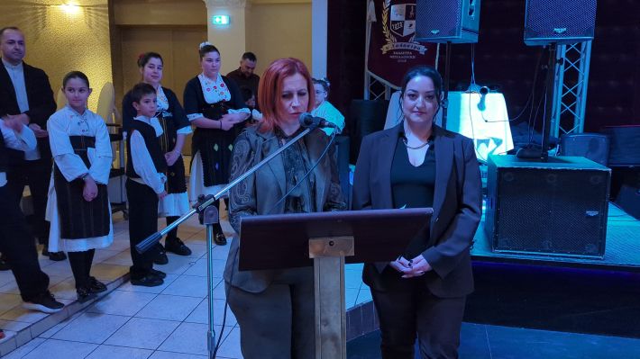 PXL_20260208_122704658