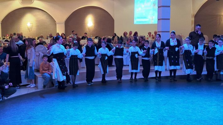 PXL_20260208_123418977