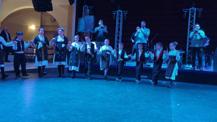 PXL_20260208_123834645