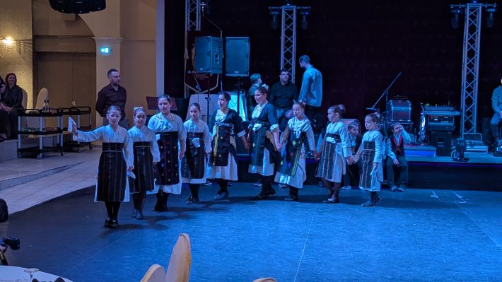 PXL_20260208_124457734