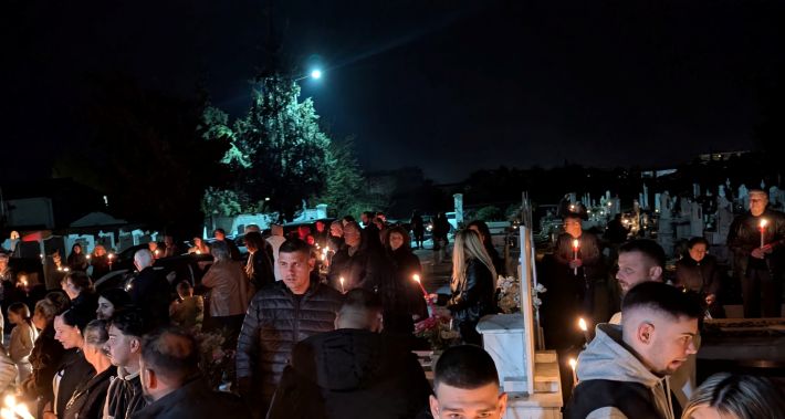 PXL_20260411_190422479