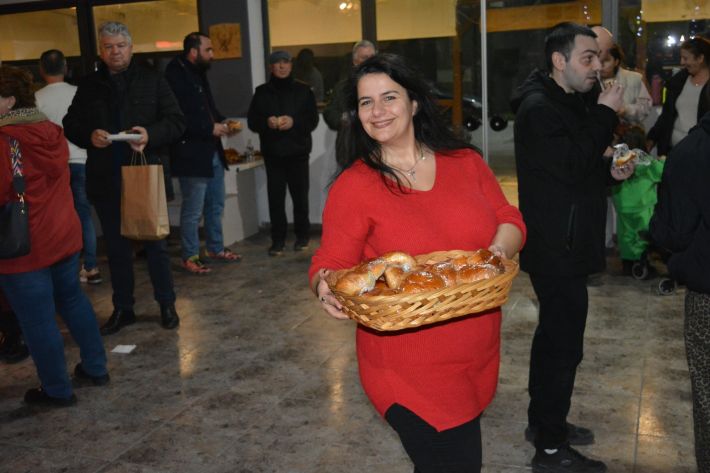 3d281fad-aaa9-4bd1-aa69-ebb01742c79d