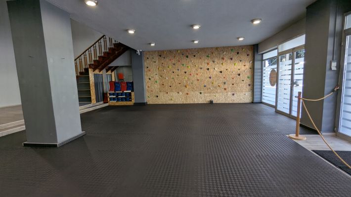 PXL_20260407_133628879.MP