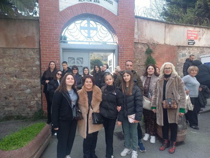 4e654153-b1b9-4273-9760-6ef94689f35e