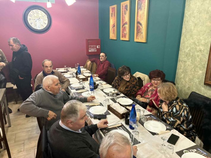 04adeae6-1c12-44f9-8bd1-9a4214999c09