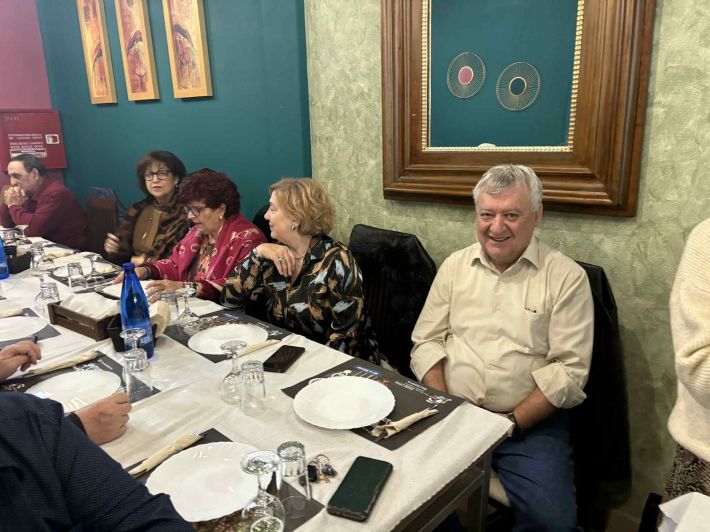 8f4db189-fd39-4035-b8b4-edac67e170d0