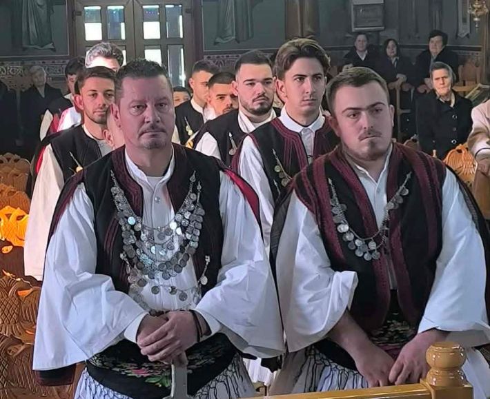 00fe06a9-7065-4e2b-a39f-513f72c1c235