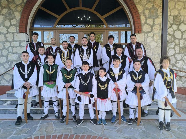 ee7829ad-edf9-4ae5-82d6-cb97e1201d4a