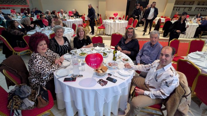 PXL_20260214_193031164