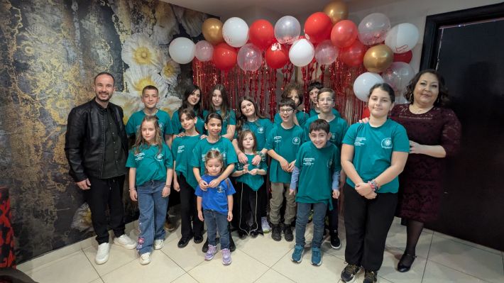 PXL_20260214_193440900