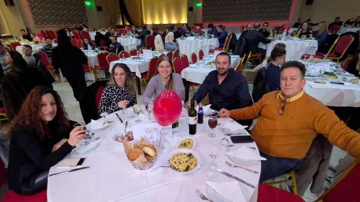 PXL_20260214_193644341