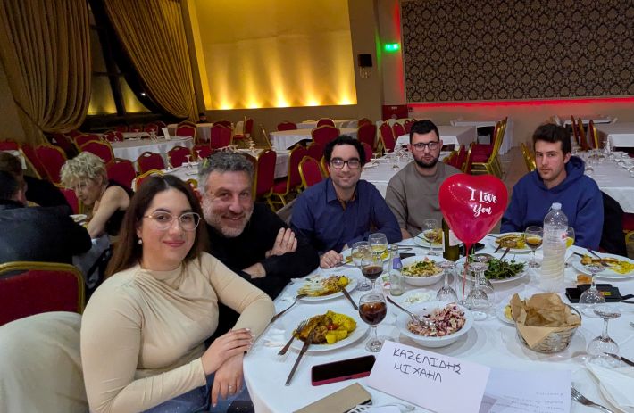 PXL_20260214_193711924