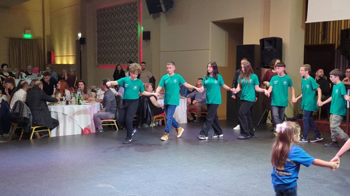 PXL_20260214_195026496