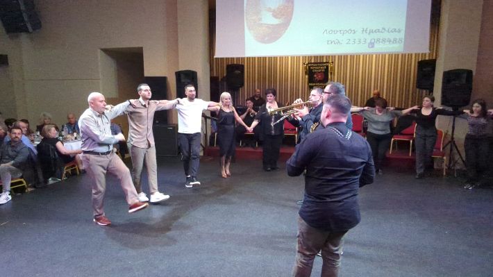 PXL_20260214_203030310