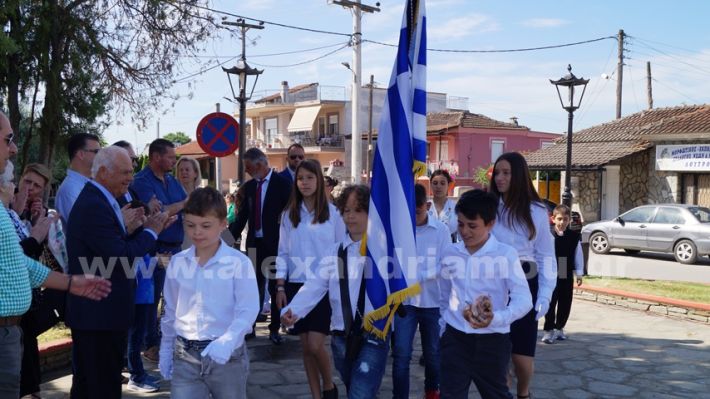 www.alexandriamou.gr_mnimosino_loutros4.5.25DSC09181