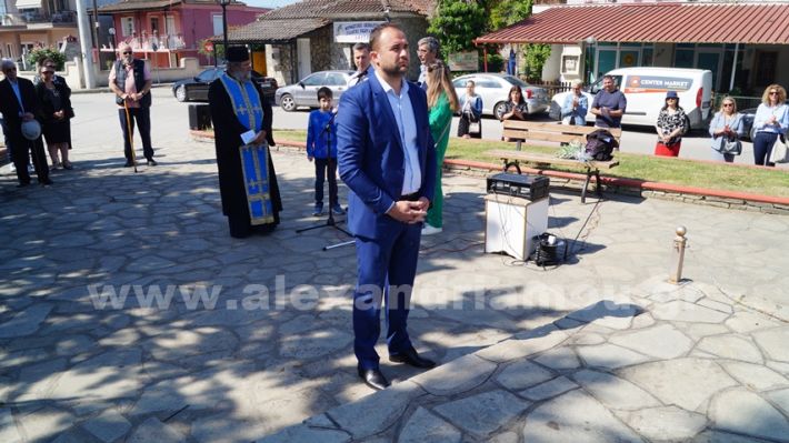 www.alexandriamou.gr_mnimosino_loutros4.5.25DSC09214