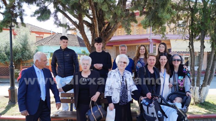 www.alexandriamou.gr_mnimosino_loutros4.5.25DSC09244