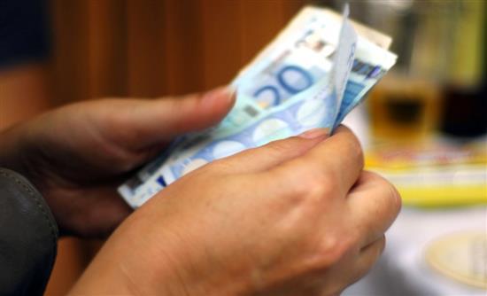 Νέα «βόμβα» για την μείωση των συντάξεων
