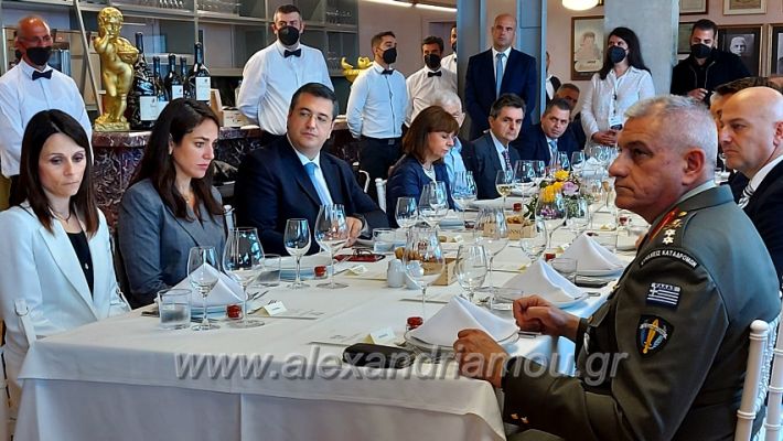 alexandriamou_mpoutaris20020220501_133553