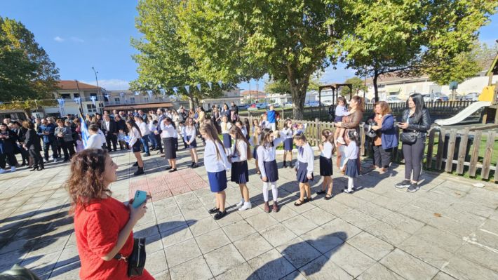 2ad24bf4-7e3f-4cae-a9de-0fd9a4e48532 2ad24bf4-7e3f-4cae-a9de-0fd9a4e48532