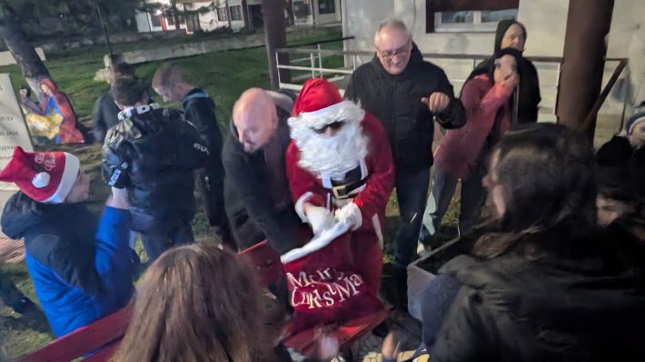 PXL_20251214_162537920